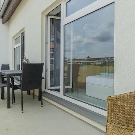 Central Apartment, 55M2, Kitchen, Washer, Netflix, Parking Cottbus Exterior photo